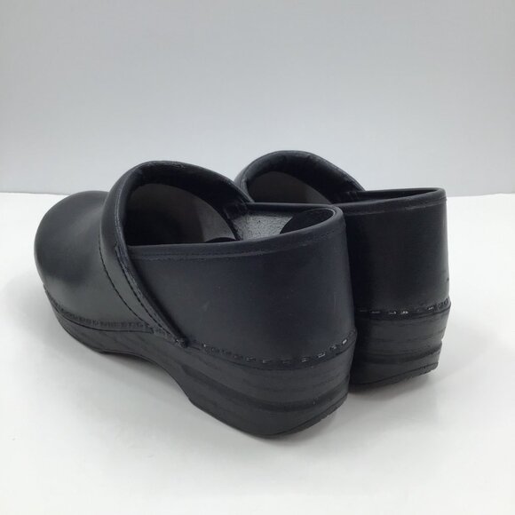 Women's 40 Black Leather Dansko Clogs Nursing Professional Minimalist 9.5-10 - Picture 6 of 11